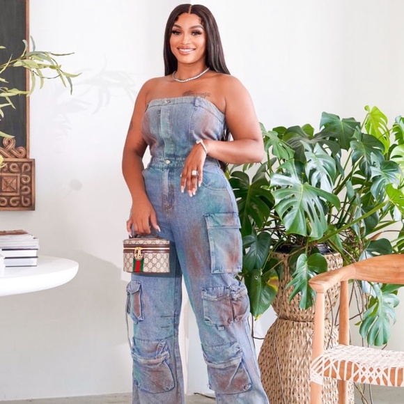 Denim Jumpsuit - Picture 4 of 6